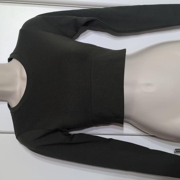 Aerie offline XS long sleeve crop top Army Green - Picture 3 of 6